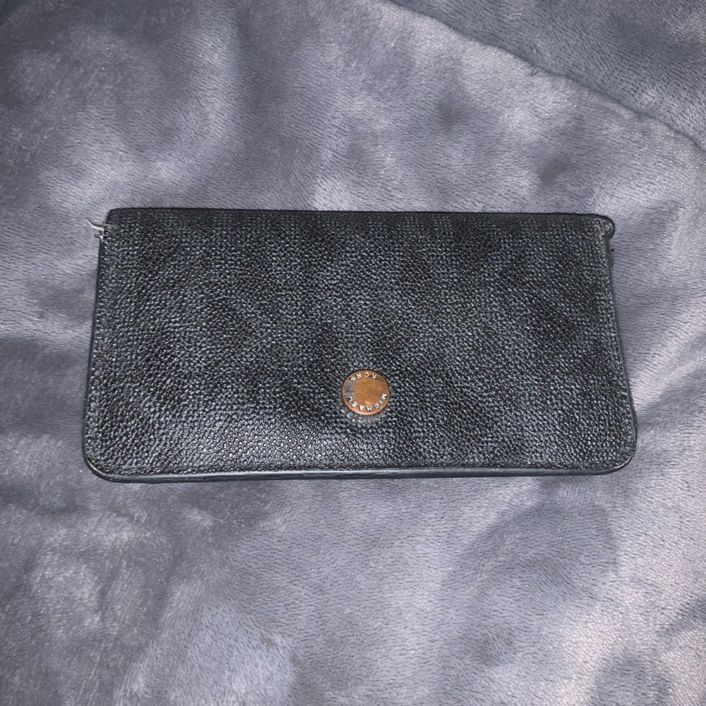 Michael Kors wallet/ clutch